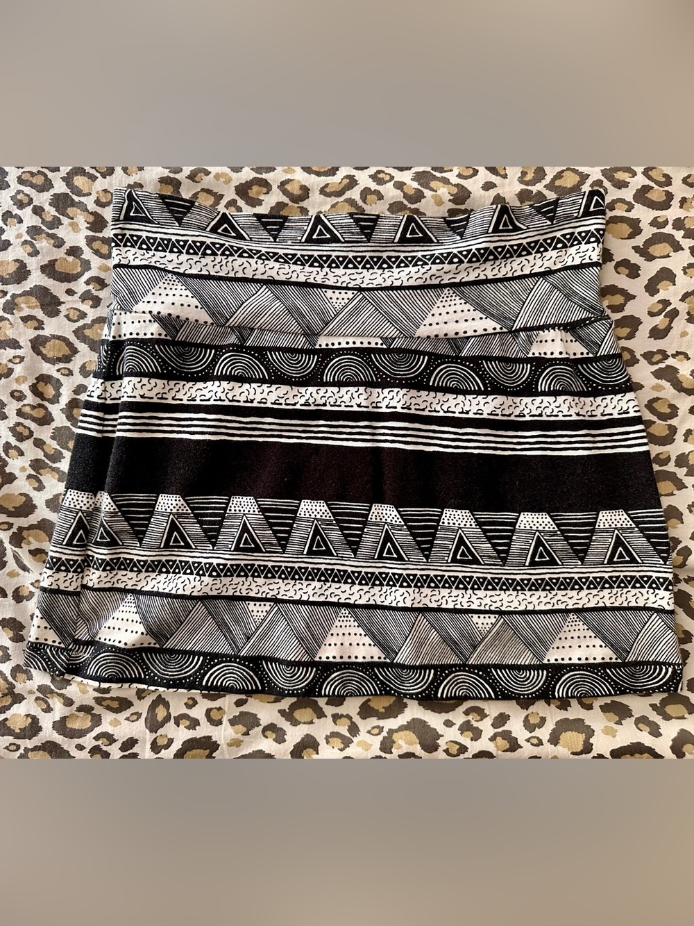 AMERICAN APPAREL aztec print micro miniskirt size S indie sleaze